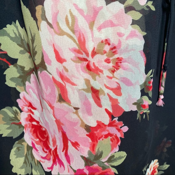 Express Bold Floral Cami Top - Picture 5 of 6